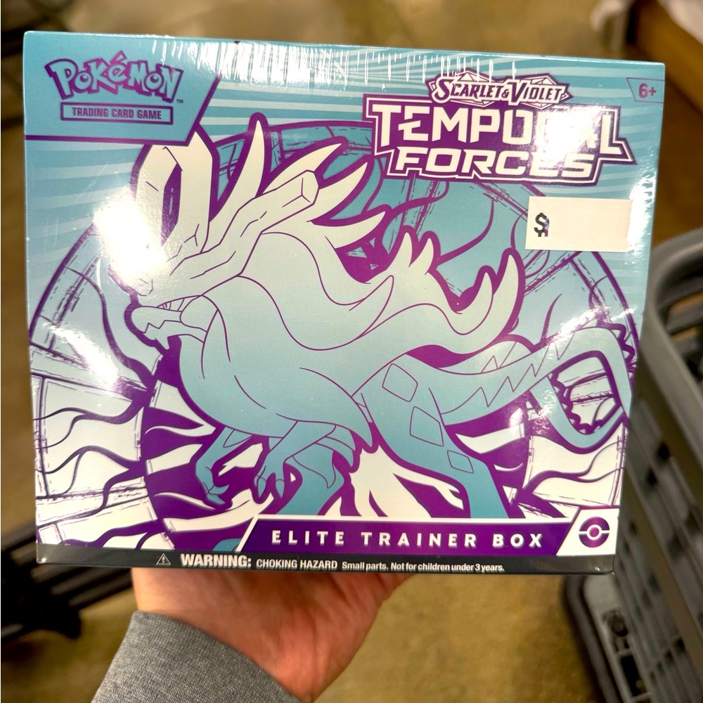 COPY - Pokemon TCG Temporal Forces ETB